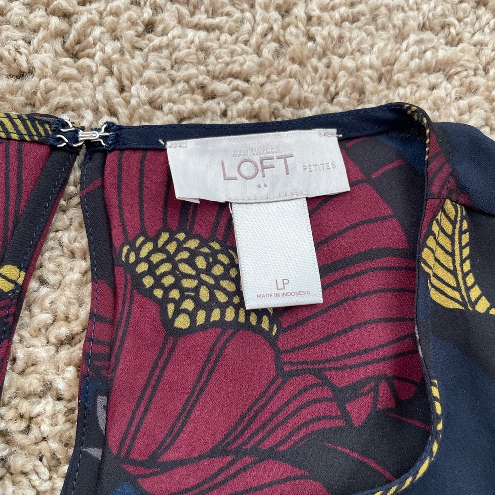 Loft shell top - Picture 2 of 2
